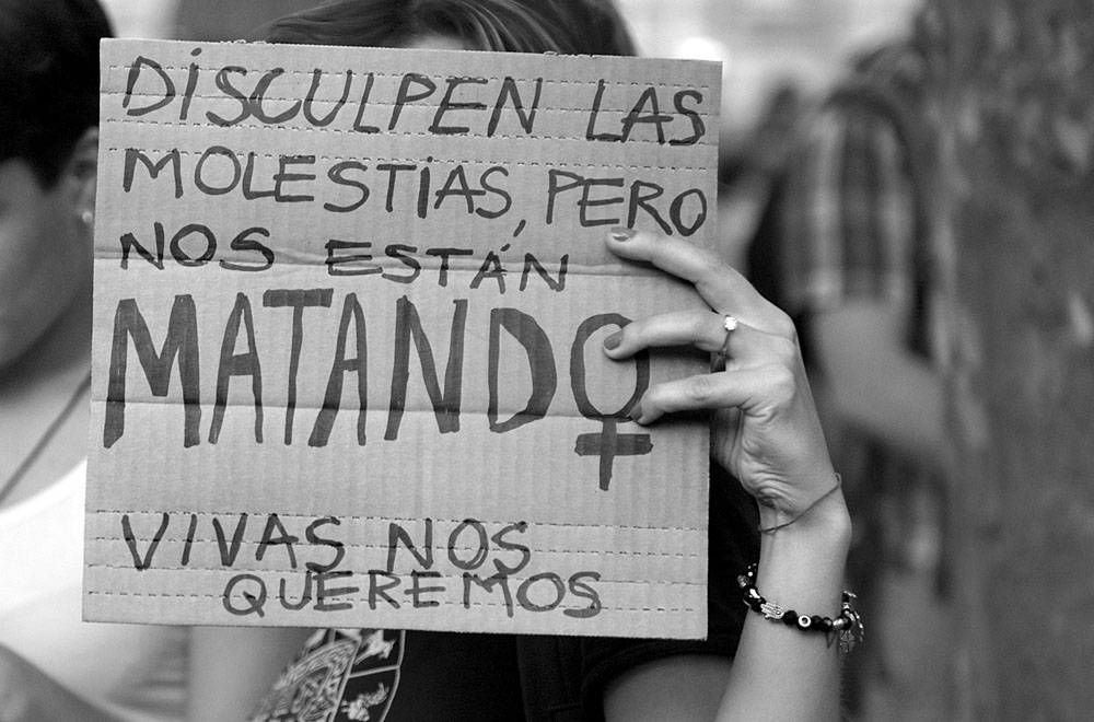Radiantgrowth_'s tweet photo. Cuando los carteles hablan más que los humanos https://t.co/C5XECRRdzm