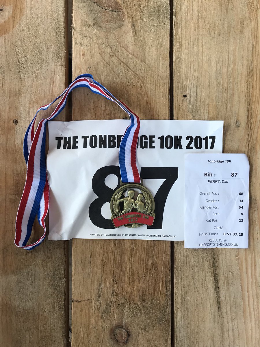 jonnybrainwave's tweet photo. Tonbridge 10K #RunEveryDay #RunOctober https://t.co/8cwMkrrCHk