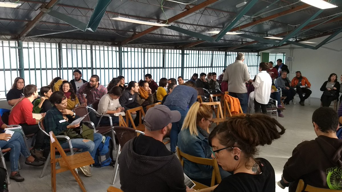 etejiendoredes's tweet photo. Fotocrónica #EnfoquesParticipacion17 (1): Acogida y presentación
 #EnfoquesParticipacion17 https://t.co/fcnaiS7Mea