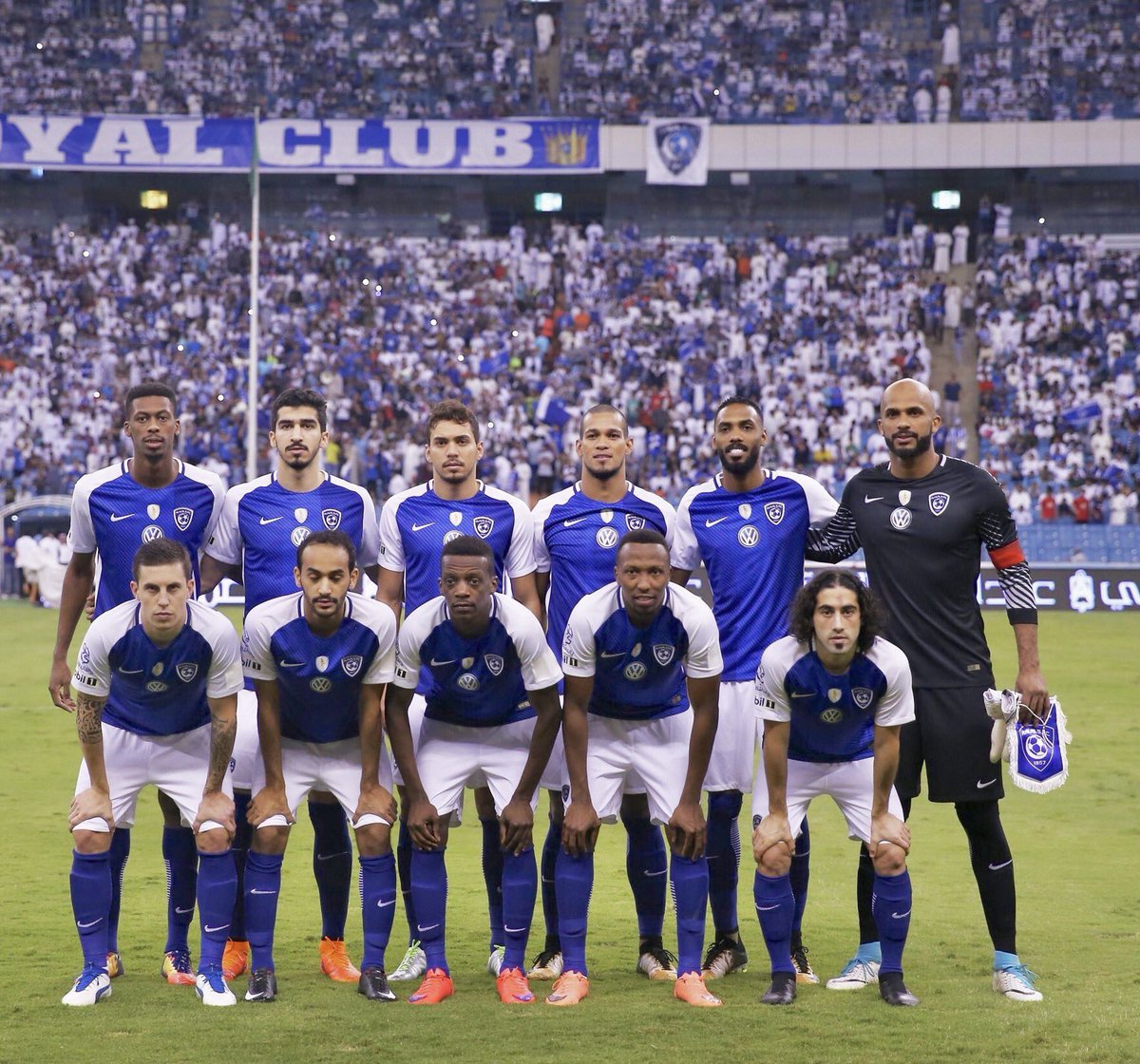 Nico_1_milesi's tweet photo. Ganamos y estamos primeros con un partido menos! Está banda hace un año no pierde. Vamos que vamo 💪🏼💙⚽️ https://t.co/eLQIRv083F