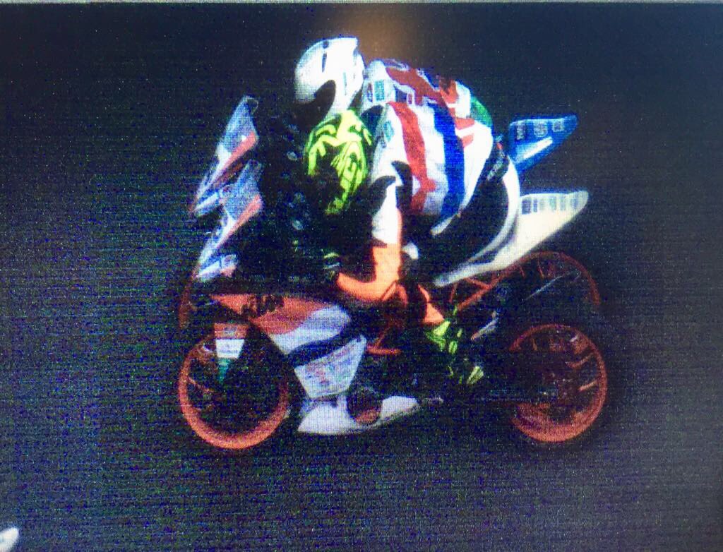 It doesn't get any closer than this - 0.000 seconds after 11 laps of KTM RC Cup World Final Race 1 😲
ktmrccup.com/int/rc-news-pa… #KTMRCCup