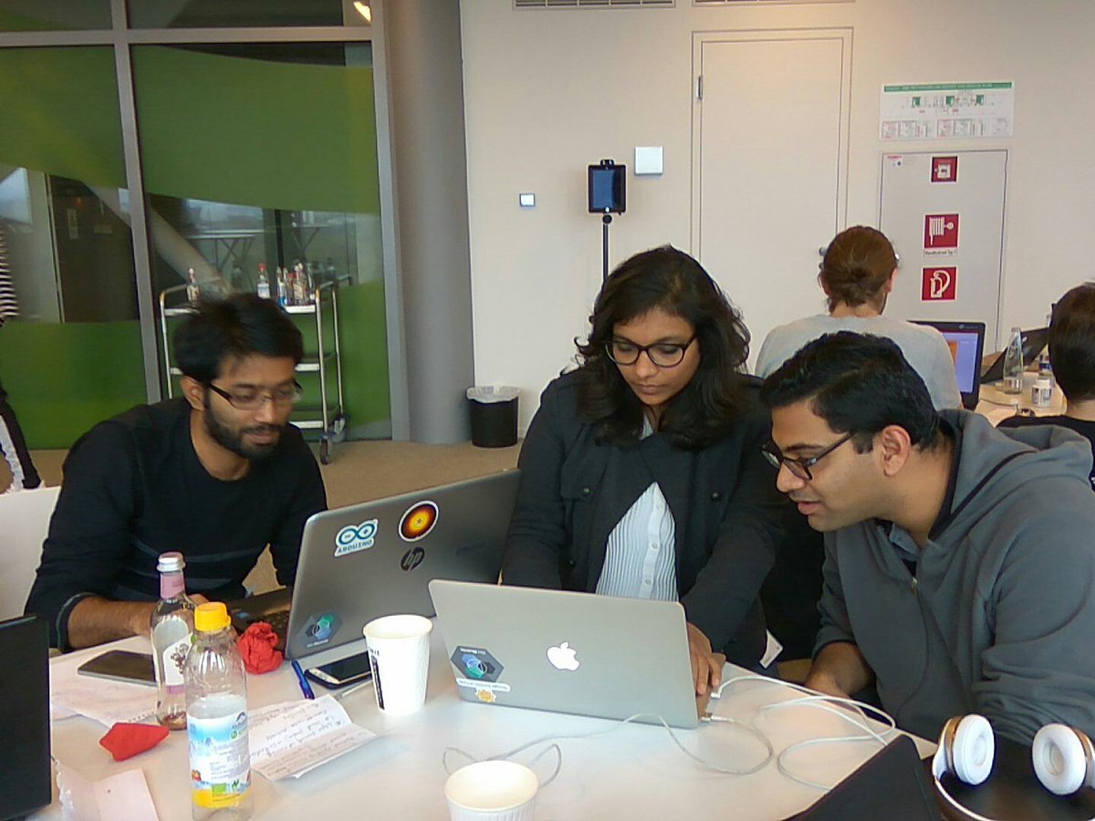 yadhu_rk's tweet photo. #WatsonIoTHack @IBMIoT @IBMWatson @BuildwithWatson #SensorTag @TXInstruments Hackers here https://t.co/jVPRquUsr0