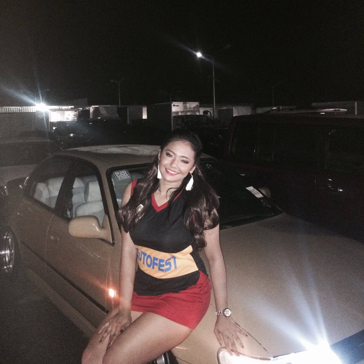 divinereyes_'s tweet photo. Autofest 2017 🚘💋 #mainmodel #autofestbabe https://t.co/MJ5USjJIXD