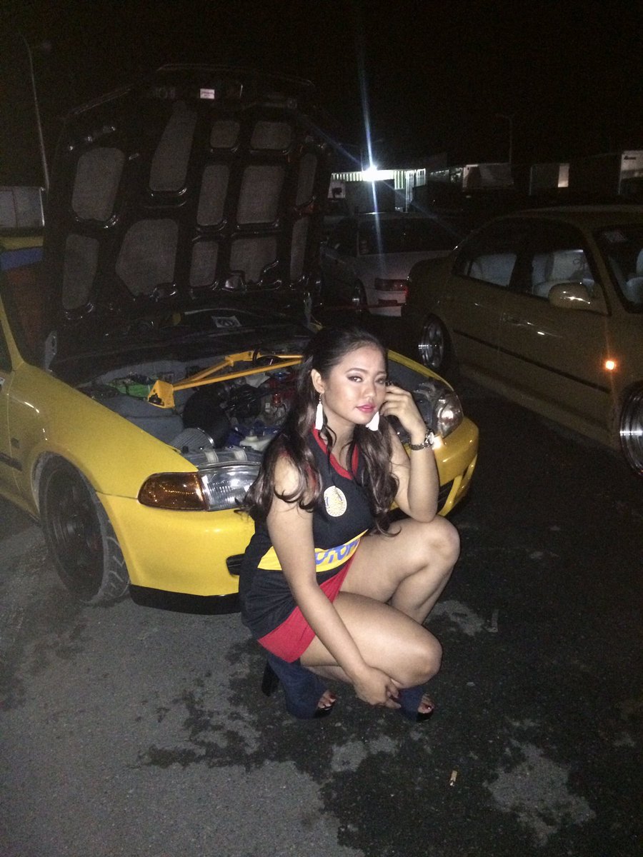divinereyes_'s tweet photo. Autofest 2017 🚘💋 #mainmodel #autofestbabe https://t.co/MJ5USjJIXD