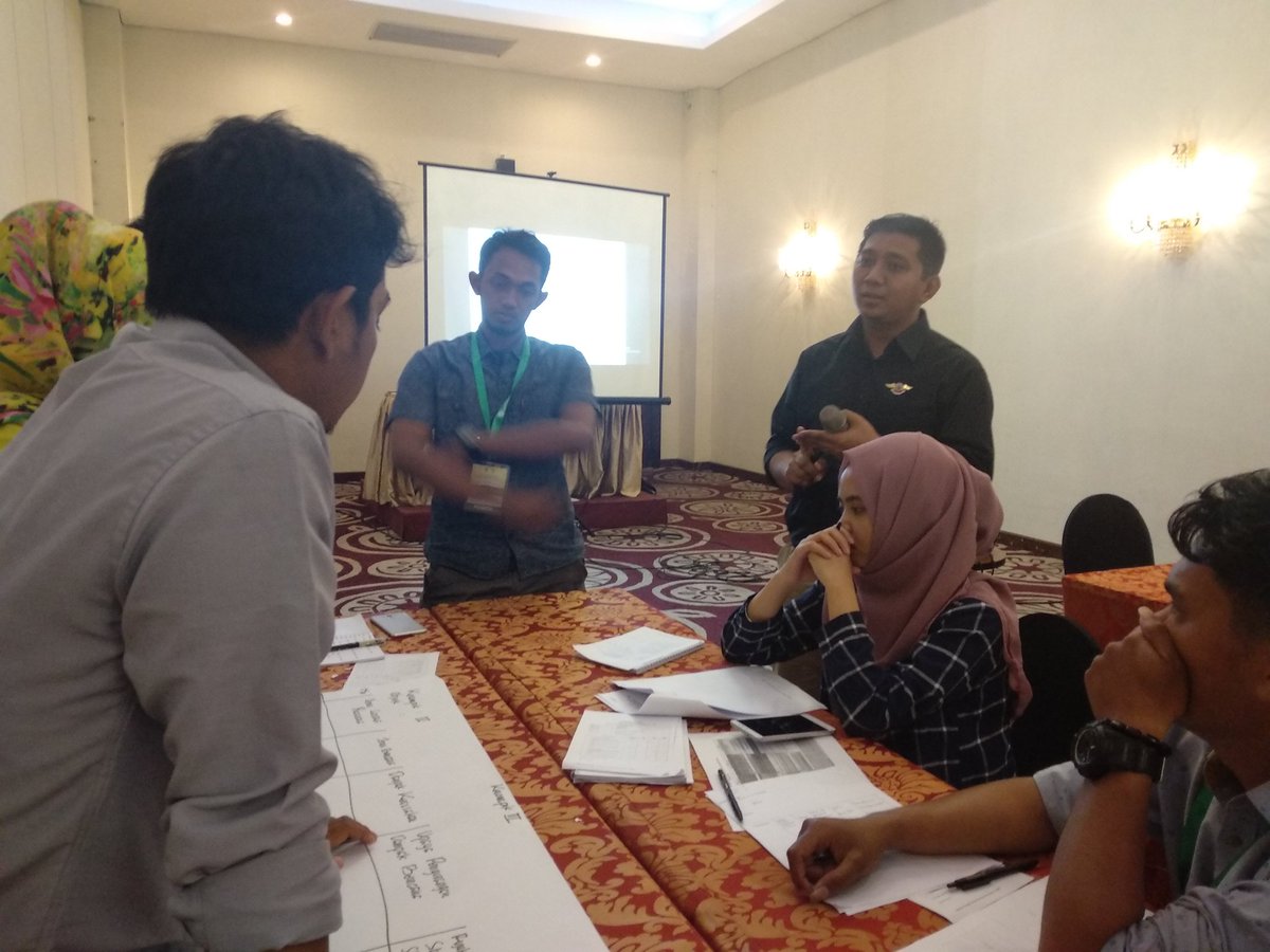 Adnant99's tweet photo. #bhaktipendampingdesa
#provinsisulteng
#kelas2PDTI
@jokowi https://t.co/SjPL0p2sWt