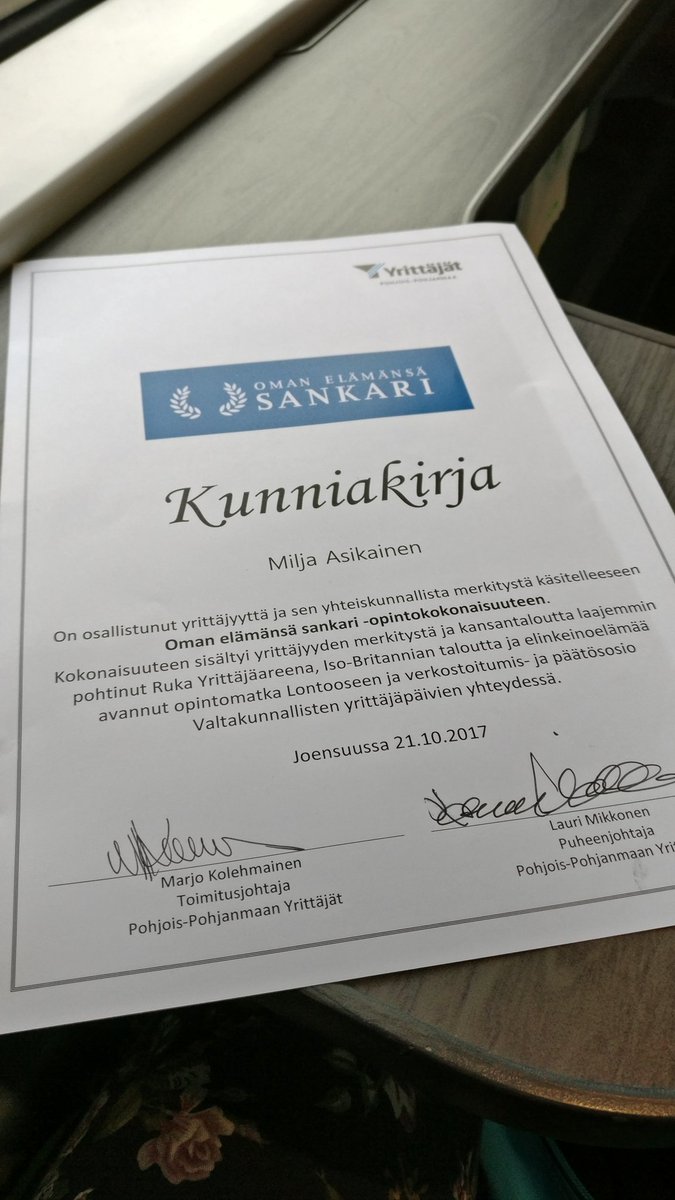 MiljaAsi's tweet photo. Vuosi OES-verkostossa on ollut opettavainen ja kiinnostava. Hieno #VYP2017 vielä kruunasi kokonaisuuden. Kiitos @PPYrittajat! https://t.co/U5woWwabr5