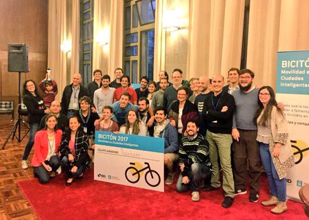 JuanPabloLopezG's tweet photo. Desde @el_BID y @montevideoIM felicitamos a #Pedaleapp, los ganadores de la #BicitonMVD2017 en Montevideo🇺🇾. Gracias a todos por participar! https://t.co/5mCcVMB1l2