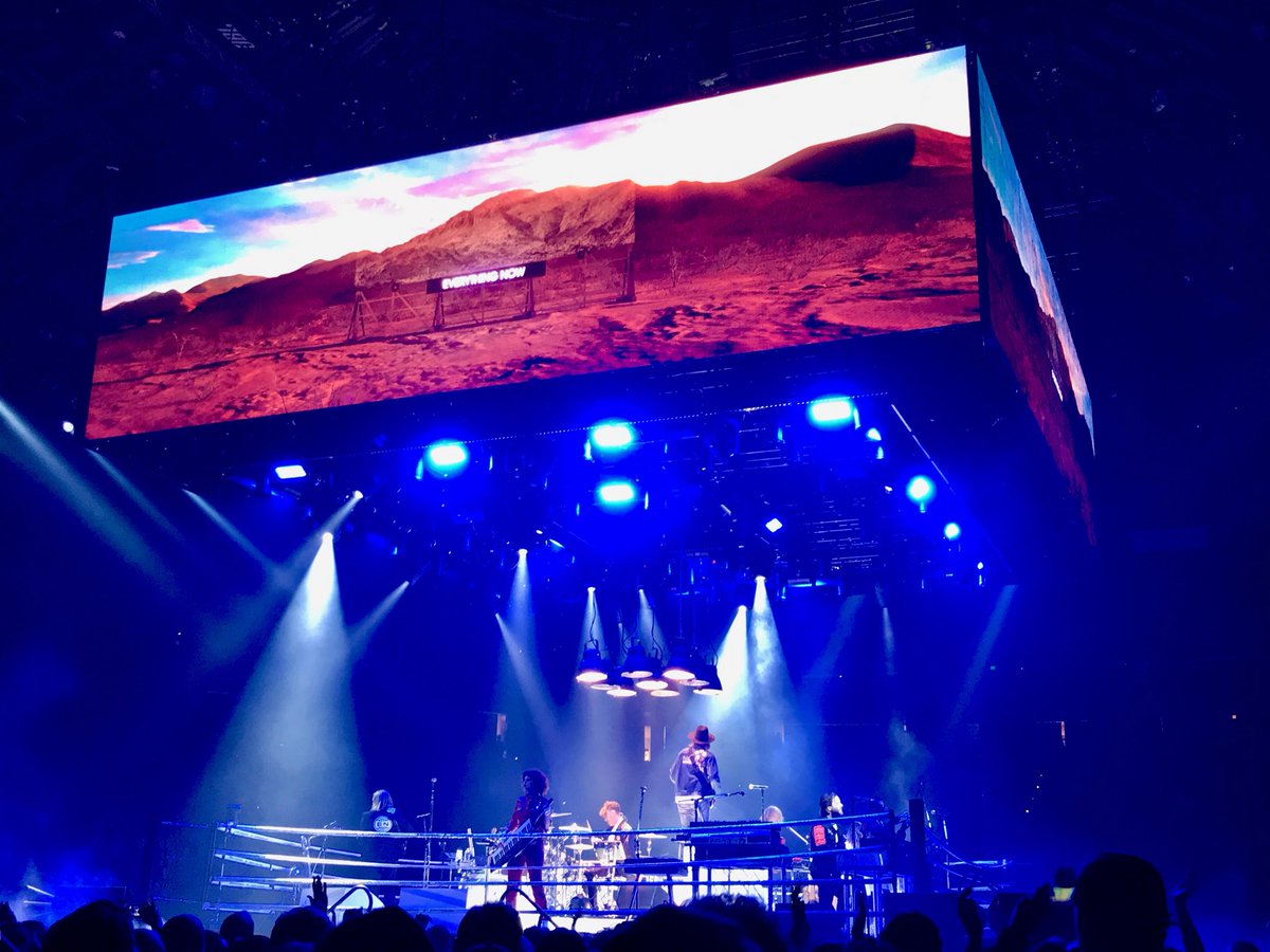 OaklandArena's tweet photo. Thank you @arcadefire for an incredible night 🙏🏼 https://t.co/zx1rf9fIPz