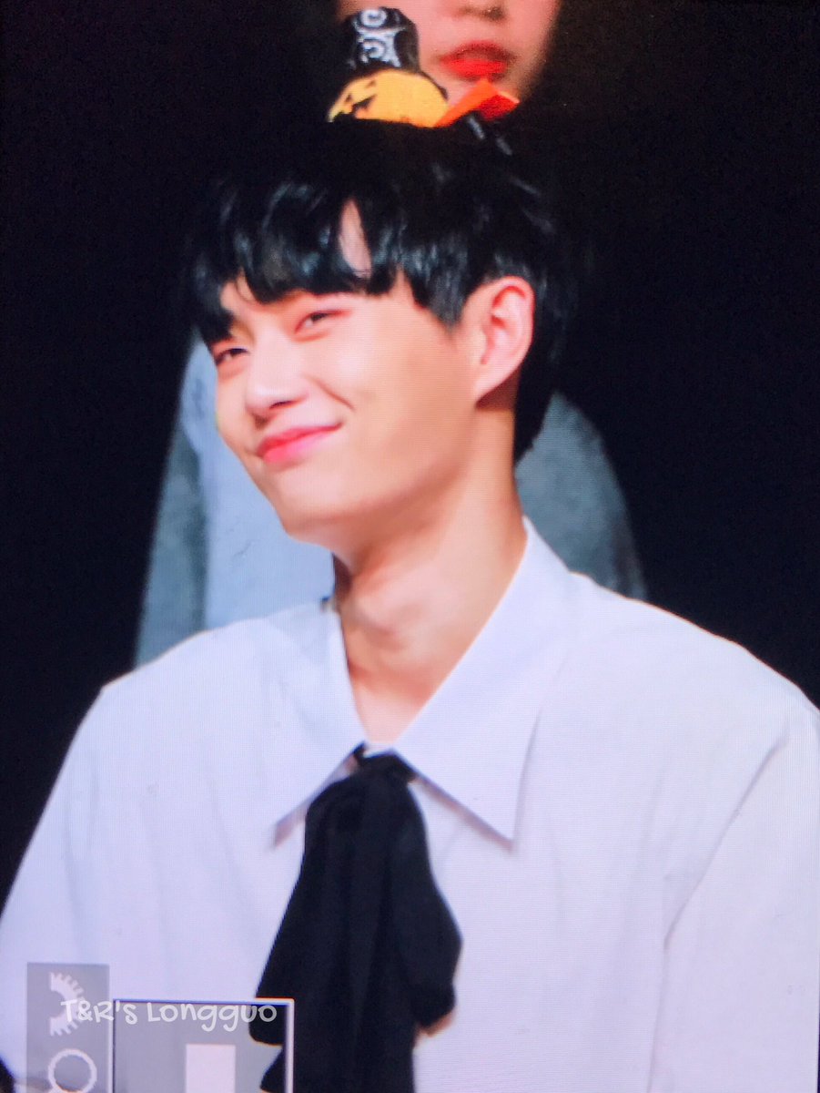 trlongguo's tweet photo. 171022 JBJ 강남판싸  #용국 #김용국 #金龙国 #JBJ https://t.co/Zf666HABwH