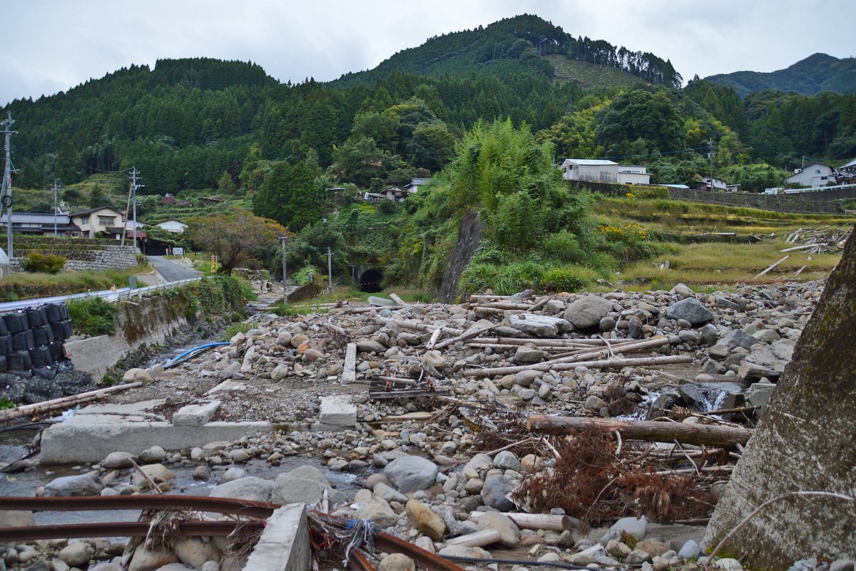 日田彦山線の被災状況 筑前岩屋駅