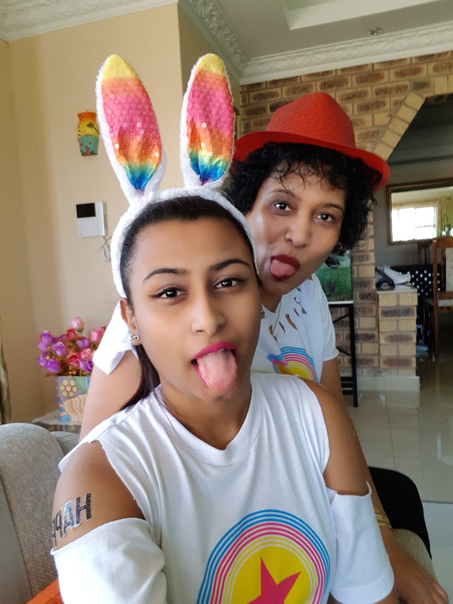 Catr1973's tweet photo. #medihelpfun #thecolourrunsa https://t.co/NITyR7iDb2