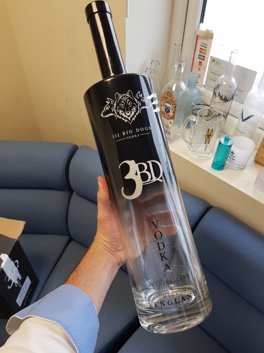 MattEngland84's tweet photo. @anthonyfjoshua stumbling across this huge bottle at my glass printers this week,Im told you've backed it.Looks great, can't wait to try it. https://t.co/hixO75EdMT