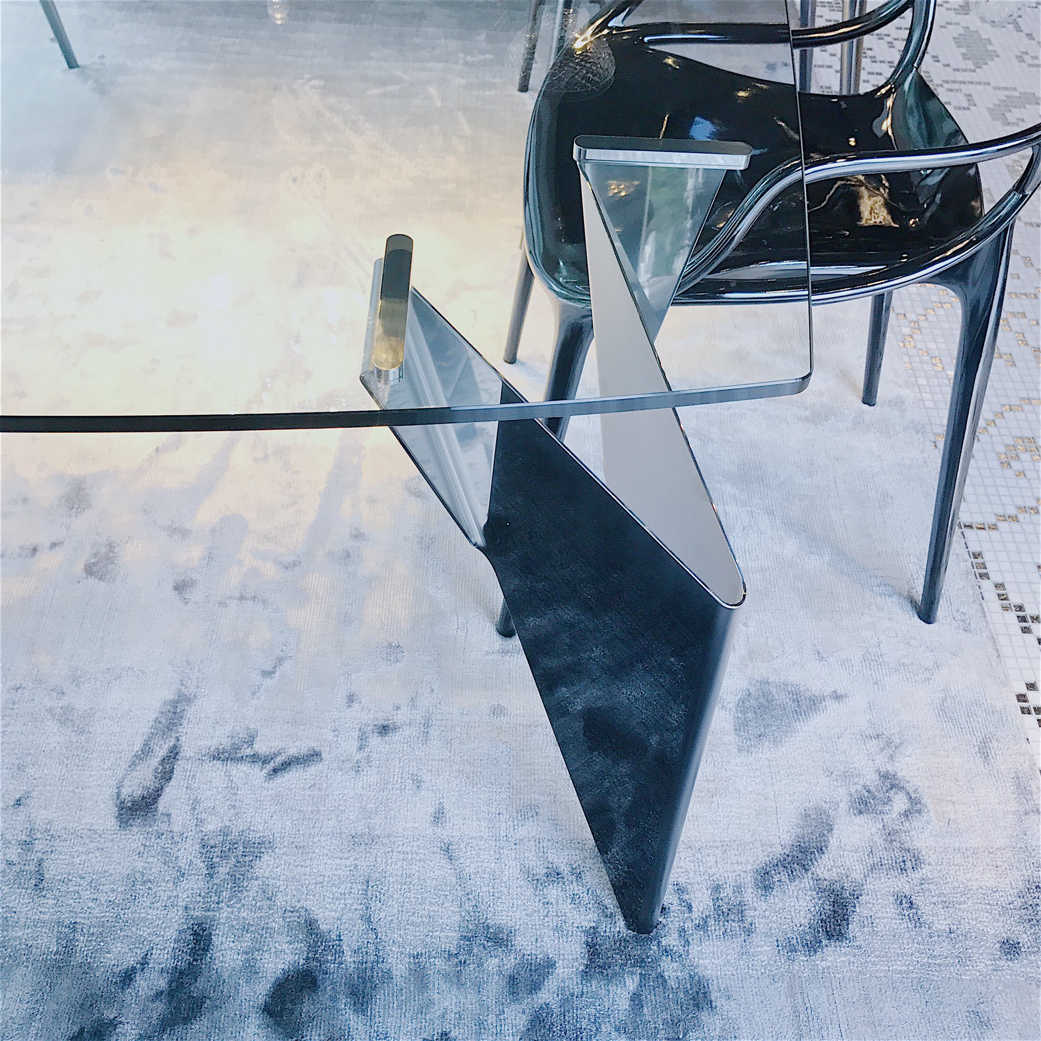 展示品 トーヨーキッチン ガラス ダイニングテーブル オリガミ デスク