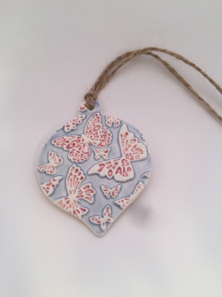 am_pottery's tweet photo. Butterfly bauble in porcelain. Coming to Exeter/Shaldon/Dartmouth soon #ceramic #ibutterfly #devonhour #HandmadeHour https://t.co/K4R2lR2f9k
