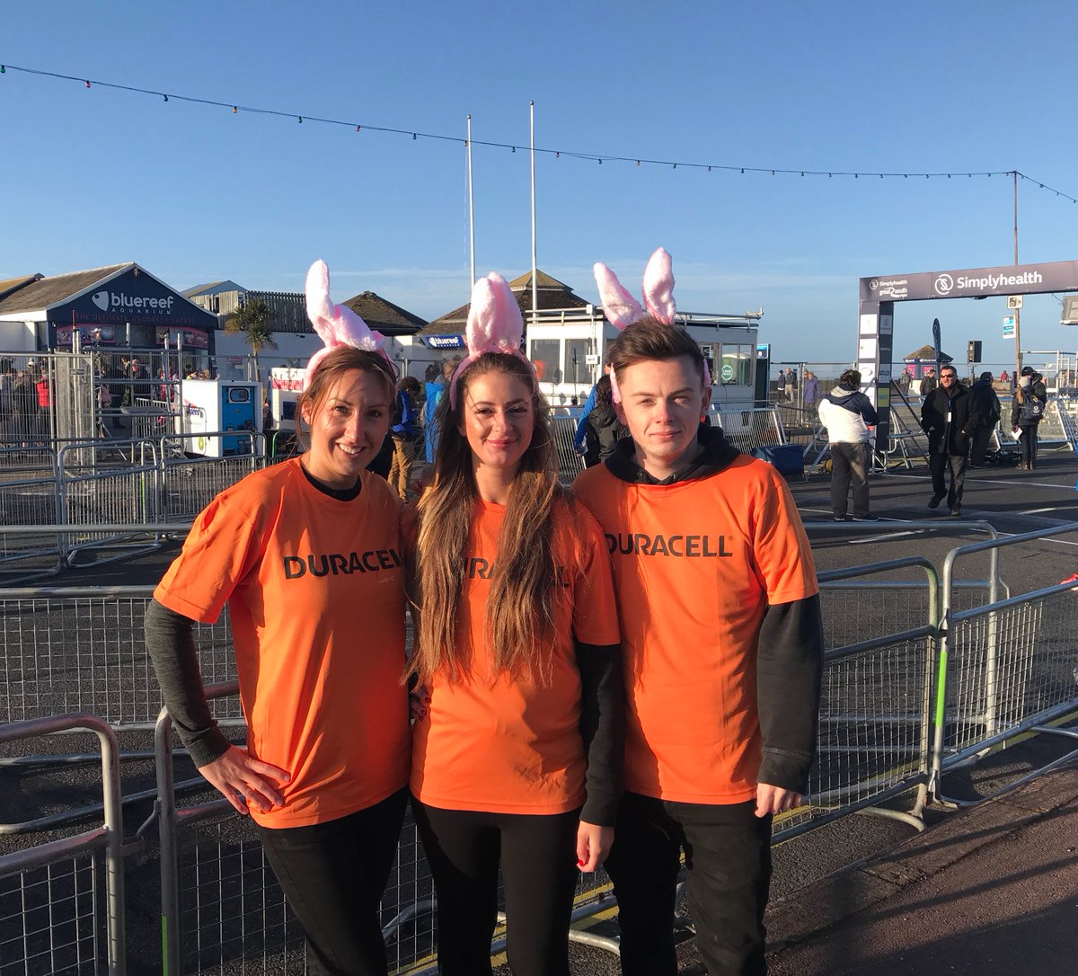 Great_Run's tweet photo. Spectating? Pick up a PowerBoard from the @DuracellUK team &amp; write your messages of support 👏🏻🏃🏼

@SimplyhealthUK #GreatSouthRun https://t.co/t63hXKBNFn