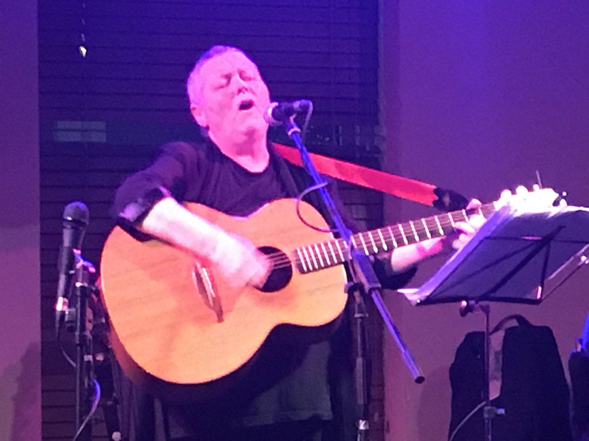 LevFred's tweet photo. Great gig by Claire Mooney and Friends in the #CedarRoom @levfred last night for @levfest #Levfest17 https://t.co/550UtahO46