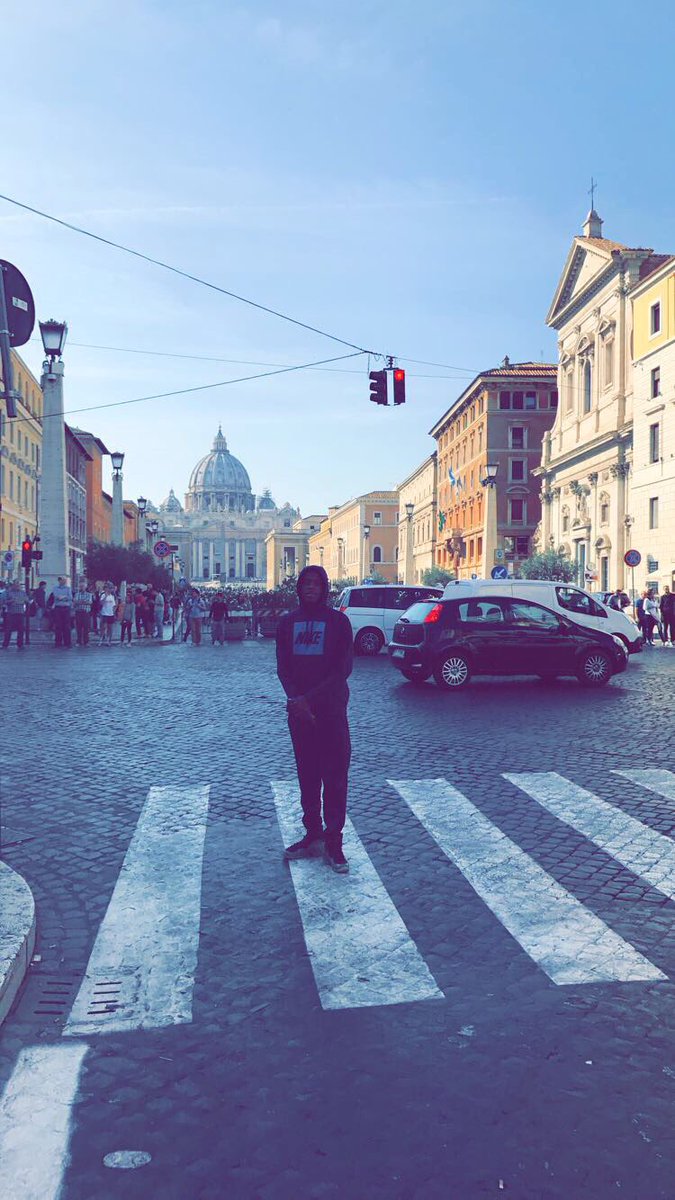 dinero_pat's tweet photo. I Watched Everybody Change They Thought I Lost It But Now They All Bussin U'ies Its Gone Cost Em #TheyIs #Rome🇮🇹 https://t.co/YoWeSuQzKW