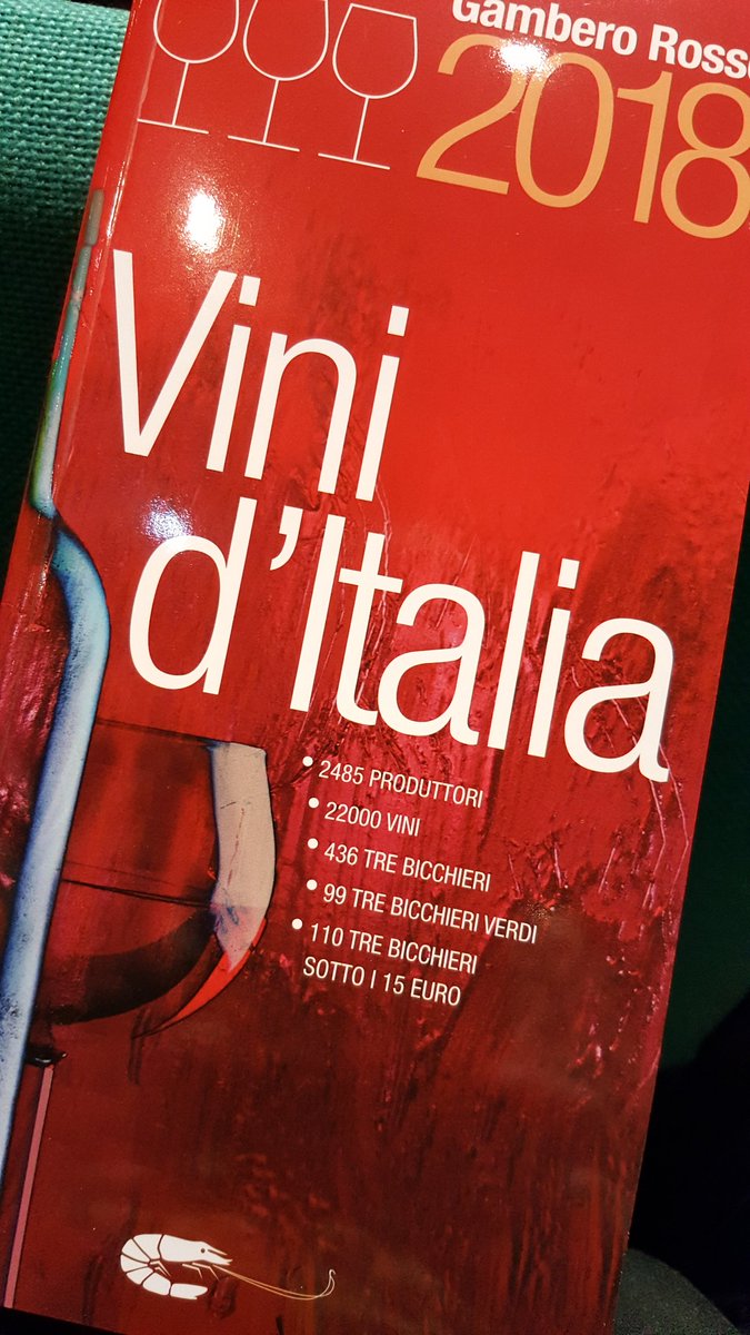 belcecchi's tweet photo. @ilGamberoRosso 
Presentazione Guida Vini 2018
#trebicchieri #guidevini https://t.co/LzsTt8LY5s