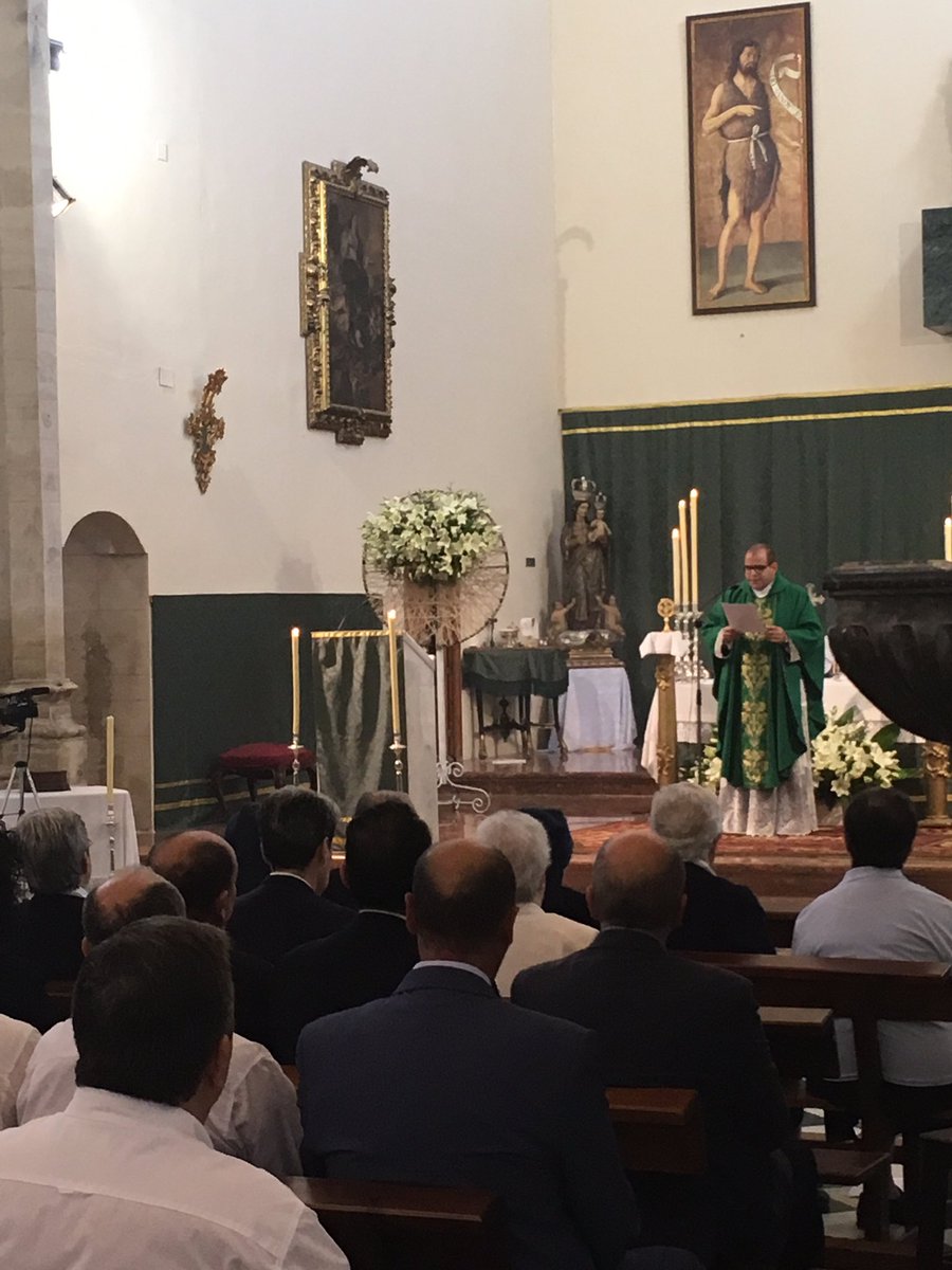 jmvcabra's tweet photo. Hoy acompañamos a las Hijas de la Caridad de Baena y a toda la familia vicenciana en la celebración y magna procesión vicenciana. https://t.co/EFmvnoOMGe