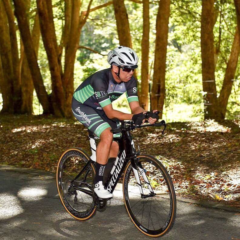 Team_SBTC's tweet photo. @mannyusman6 looking the goods in his new #sbtc_greenarmy kit, smashing out a 36km TT at the @tourdevalleychallenge #specialized #currumbin… https://t.co/k7YrnHp1A8