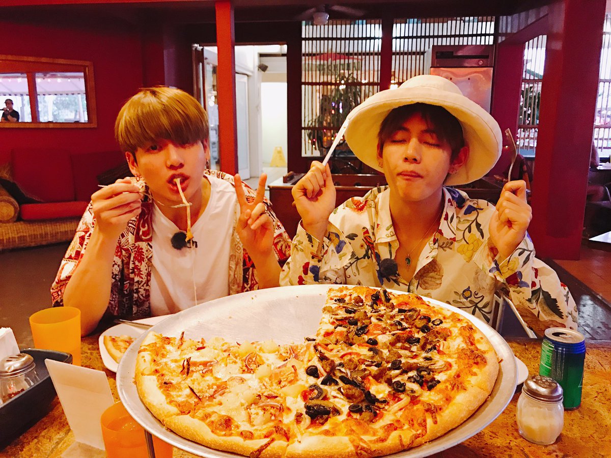 chu00BTS's tweet photo. 🐰00line

🐰グクよりのおるぺん

🐰ARMYさんとつながりたい

#BTS 
#방탄소년단 
#ARMYさんと繋がりたい https://t.co/40nCMfTSLw