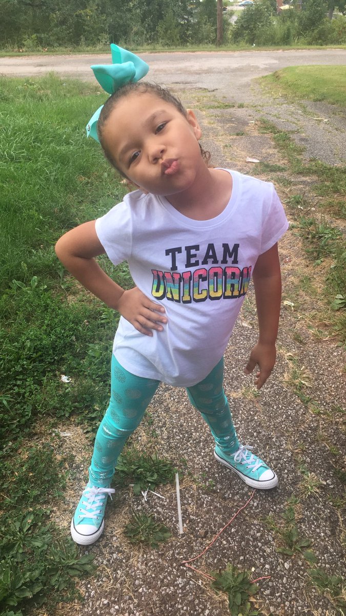 mspage23's tweet photo. Mommy’s baby 💛💛 https://t.co/cZyiTLp1VH