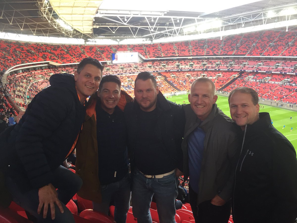 rikokruit's tweet photo. Boys day out .. #gocoys #coys #wembley https://t.co/rs8FjcCNui