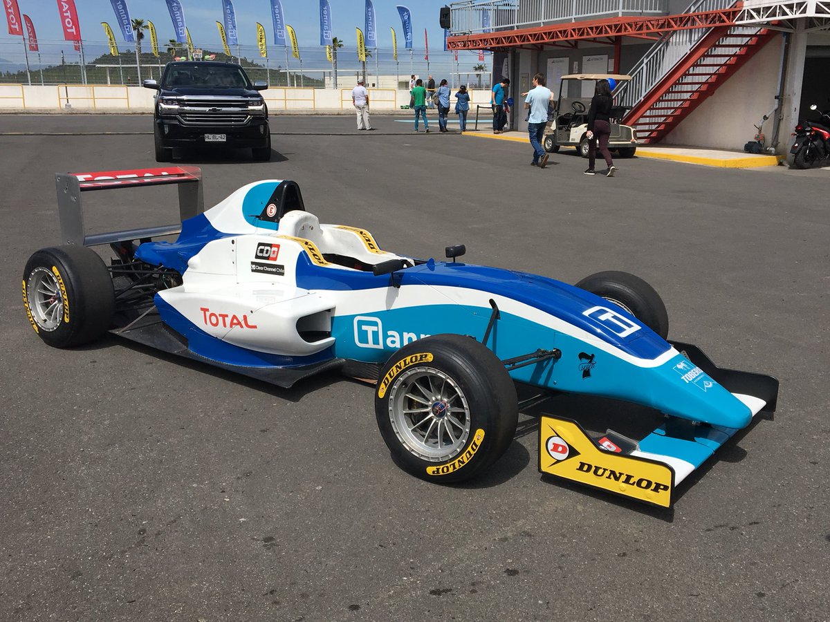 KarimNur's tweet photo. En #Codegua hoy con la #TotalTPRace en directo por @canal_CDO https://t.co/FUSpq9nzT0
