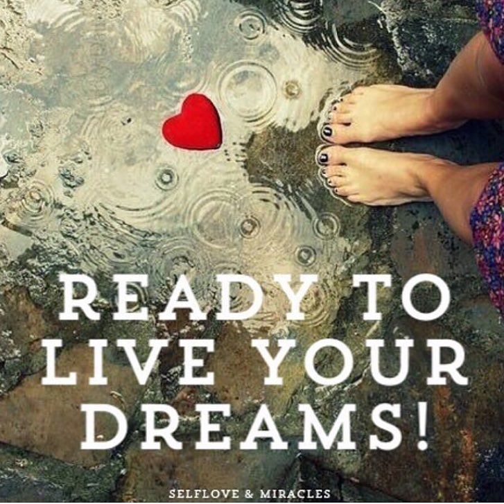 TomSebastian's tweet photo. I am! Inspiratie van @selflove_and_miracles 😍 #liveyourdream #getinaction #bethebestyou #selfloveandmiracles #grow… https://t.co/xgCoQxIvmV https://t.co/3vuu4XBqPt