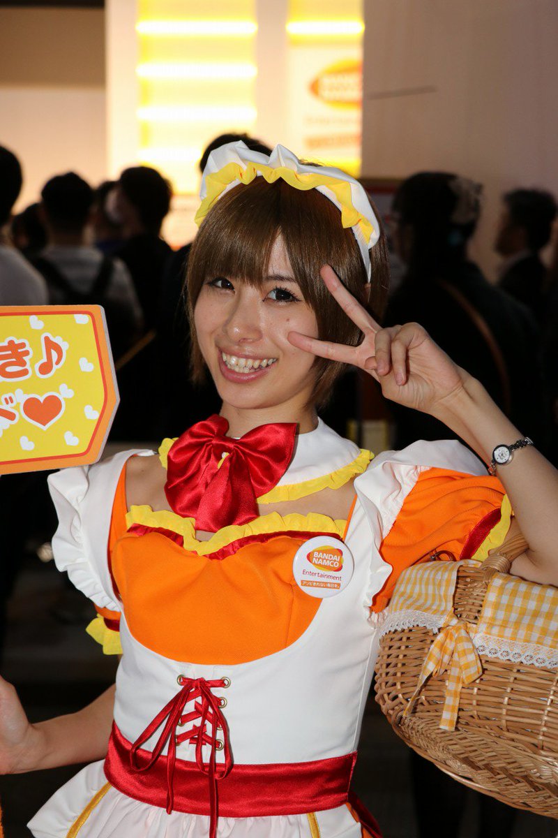 Twitter पर ケンゾー Tgs Tgs17 バンダイナムコエンターテインメント みなみさん バンナムブースで可愛い子発見 ショートカットがよくお似合いです Tgs17 東京ゲームショウ17 バンダイナムコエンターテインメント 南星奈 Minamilkyway7