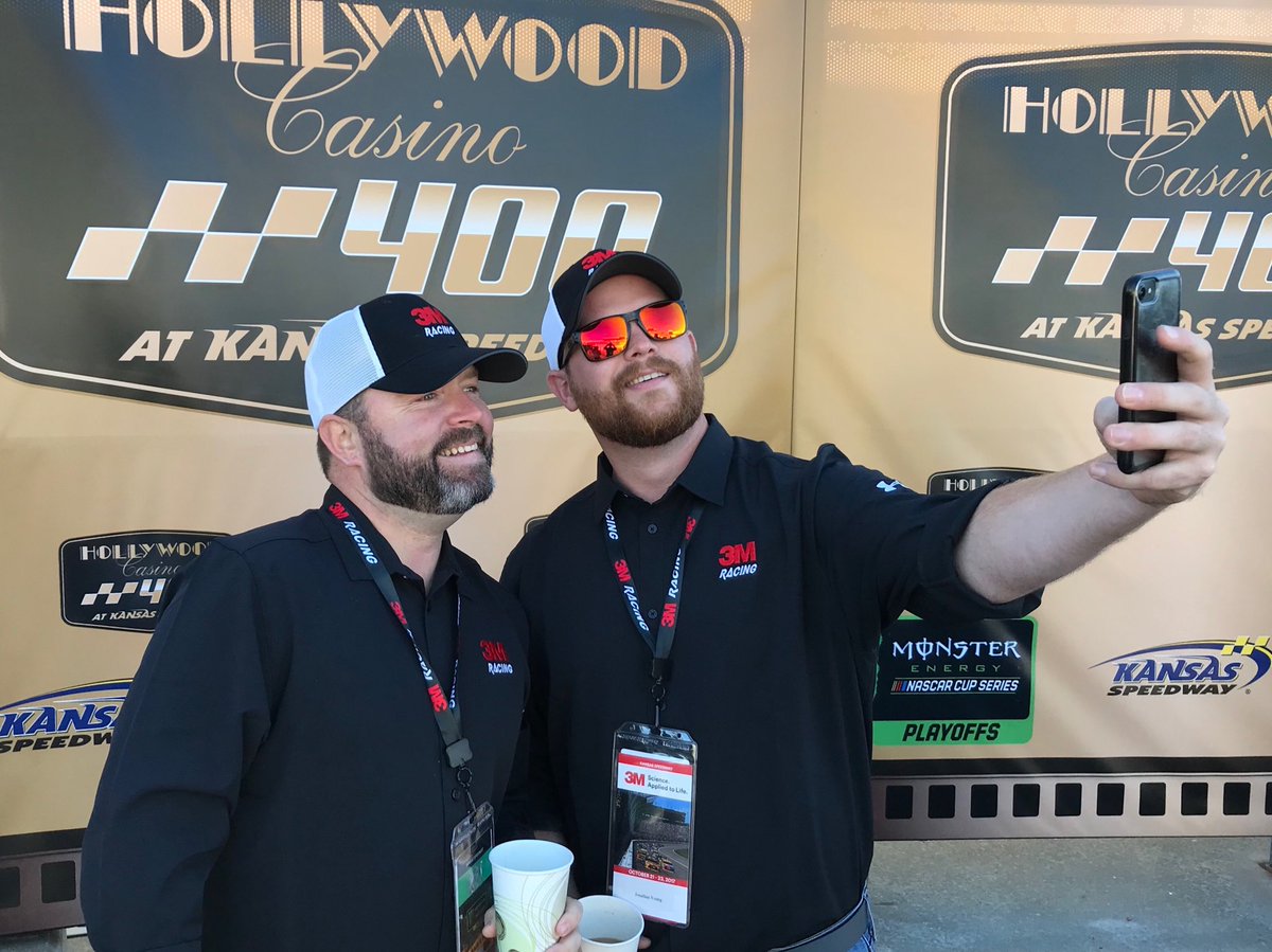 daleross50's tweet photo. Early morning in Victory Lane @kansasspeedway with #3M & @FinishMasterInc #NASCAR #gowith3M https://t.co/k2dDfJBvlW