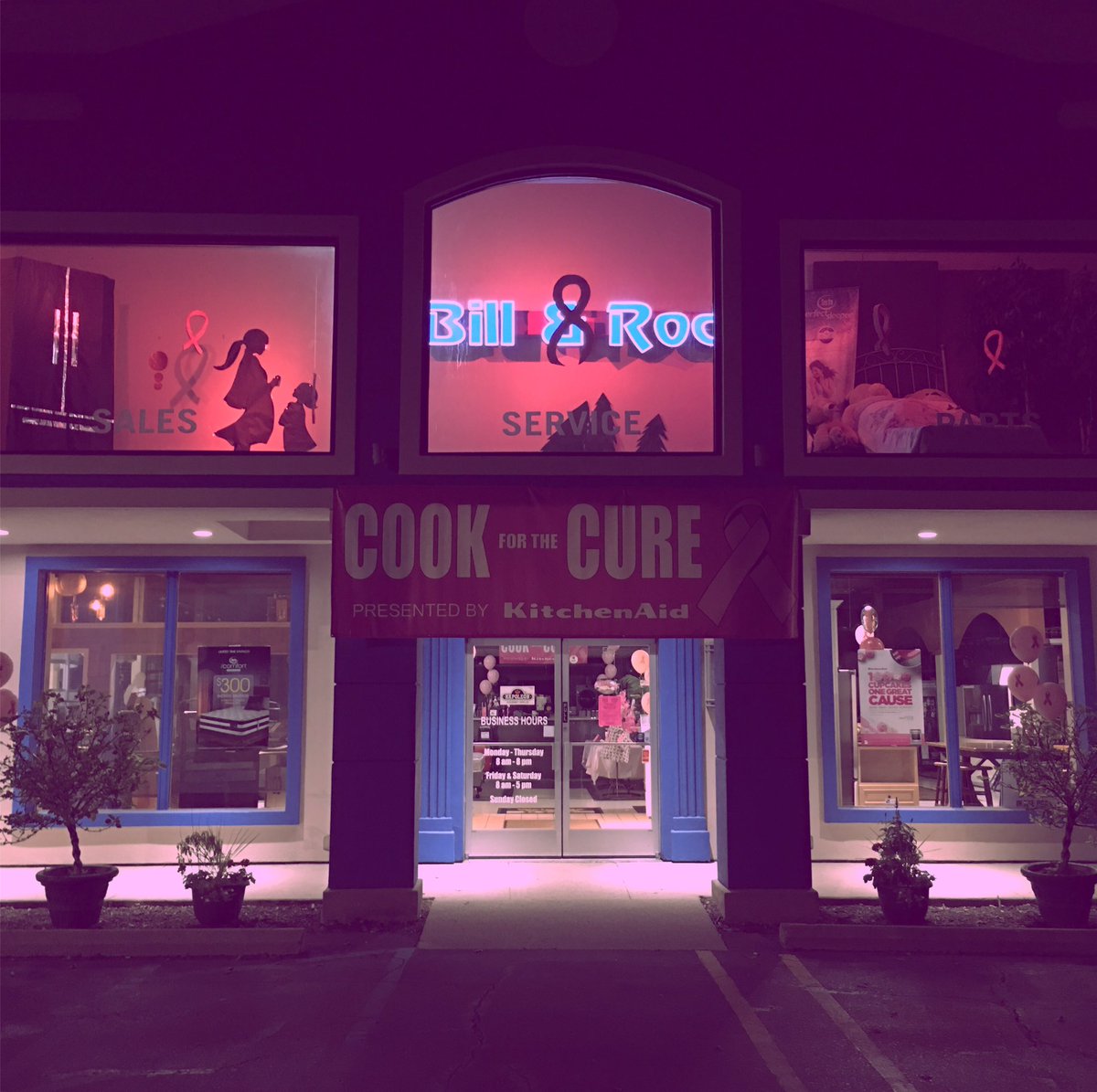BillAndRodsAppl's tweet photo. We had an awesome night of cooking, eating and prize winning last night. Thank you all who attended! #cookforthecure #cancersucks #detroit https://t.co/w78gXLgKZu