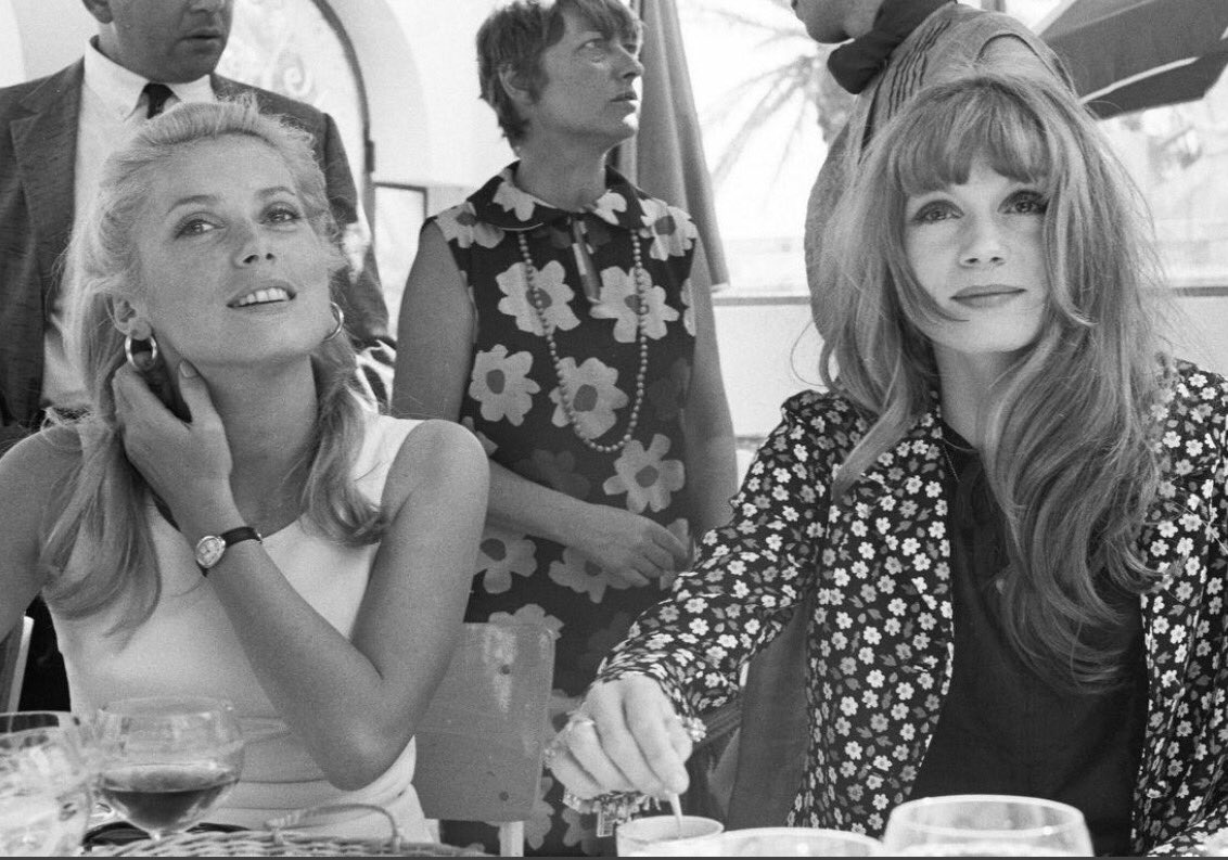 Happy birthday to Catherine Deneuve, who turns 74 today, with her sister Françoise Dorléac at Cannes in 1965. 