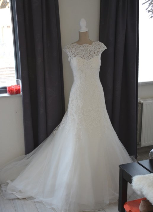 LiviaAugusta5's tweet photo. Weddingday plannen met mijn liefjes @DonnatelloBazae @SabinaPoppeae ❤️ #inlove https://t.co/KlzXASKkIe