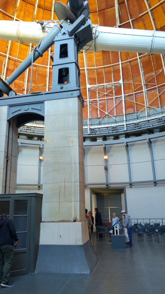 plasmarmuse's tweet photo. The telescope is used only by amateurs. I guess Nice is a good place to be an amateur astronom! #SpaceUpCA https://t.co/MLvhPQ8Adk