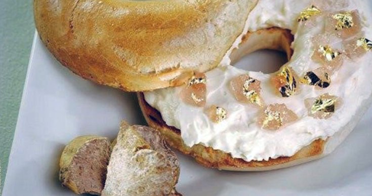 NYC hotel to sell $1,000 jewel-infused bagel bit.ly/2yBy2nK?source… https://t.co/QWrF5gxnv6