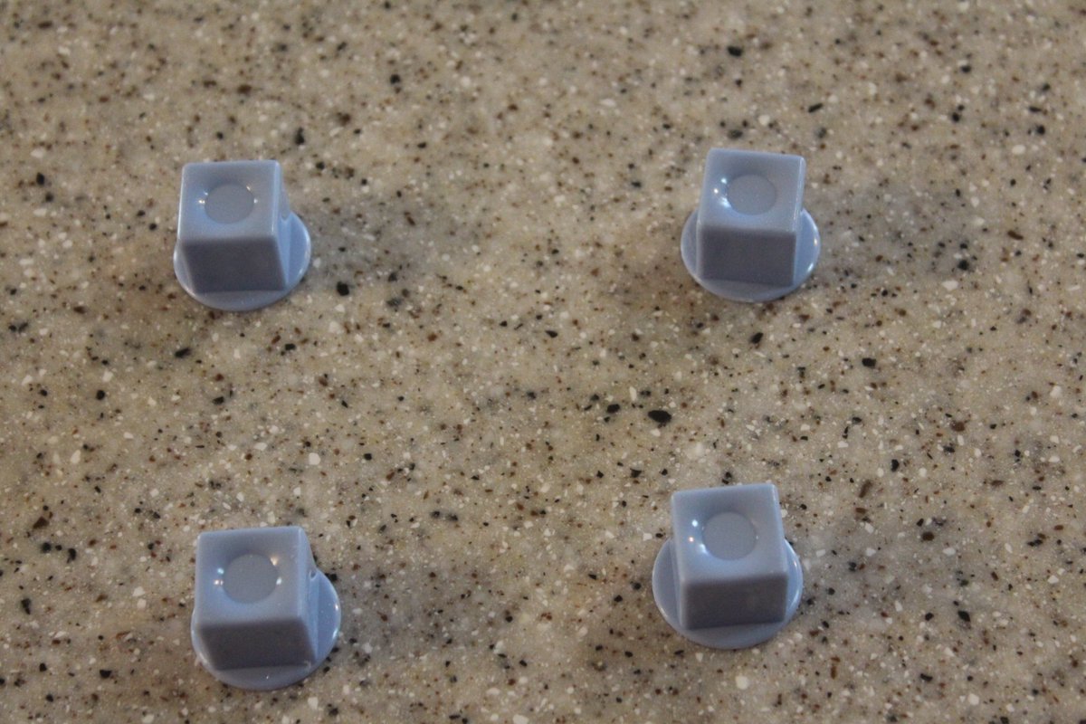 reviewsofcool's tweet image. The #DeviceStand portable cooling stand is brilliant b/c it's small enough to throw in travel bag AND works wonders. amazon.com/gp/product/B01…