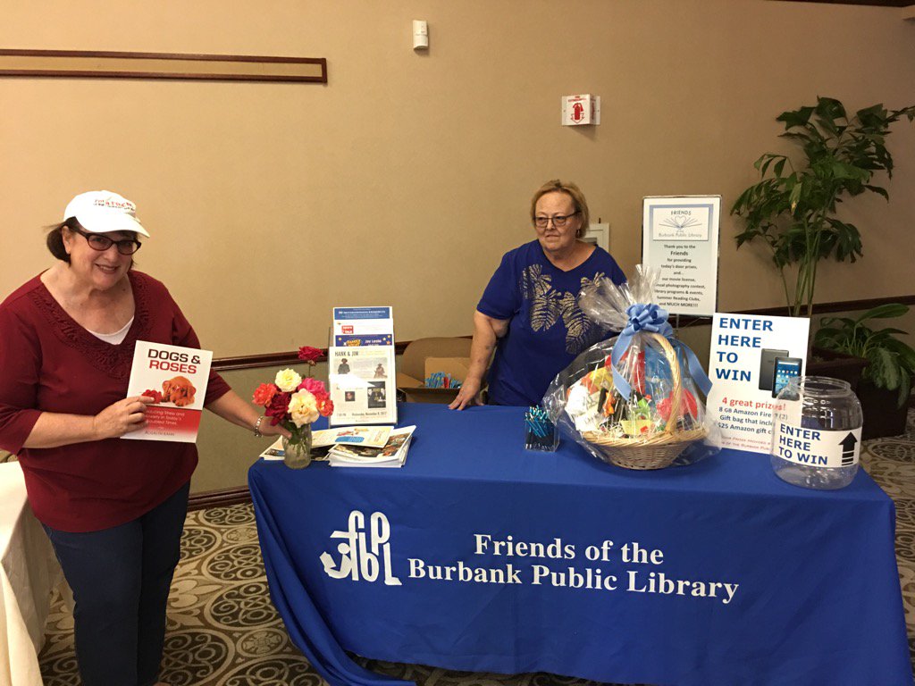 KahnRosalyn's tweet photo. Thanks ๐ #friendsoflibrary @BuenaVistaLibrary for wonderful #authorshowcase highlighting #LosAngeles #authors https://t.co/XzTH3I3Wti