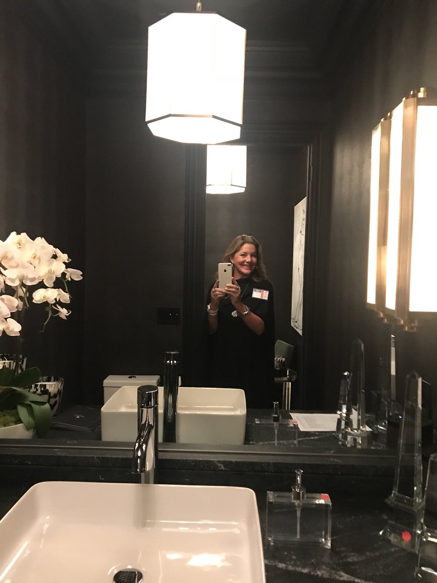 Mary Amons Design tweet media