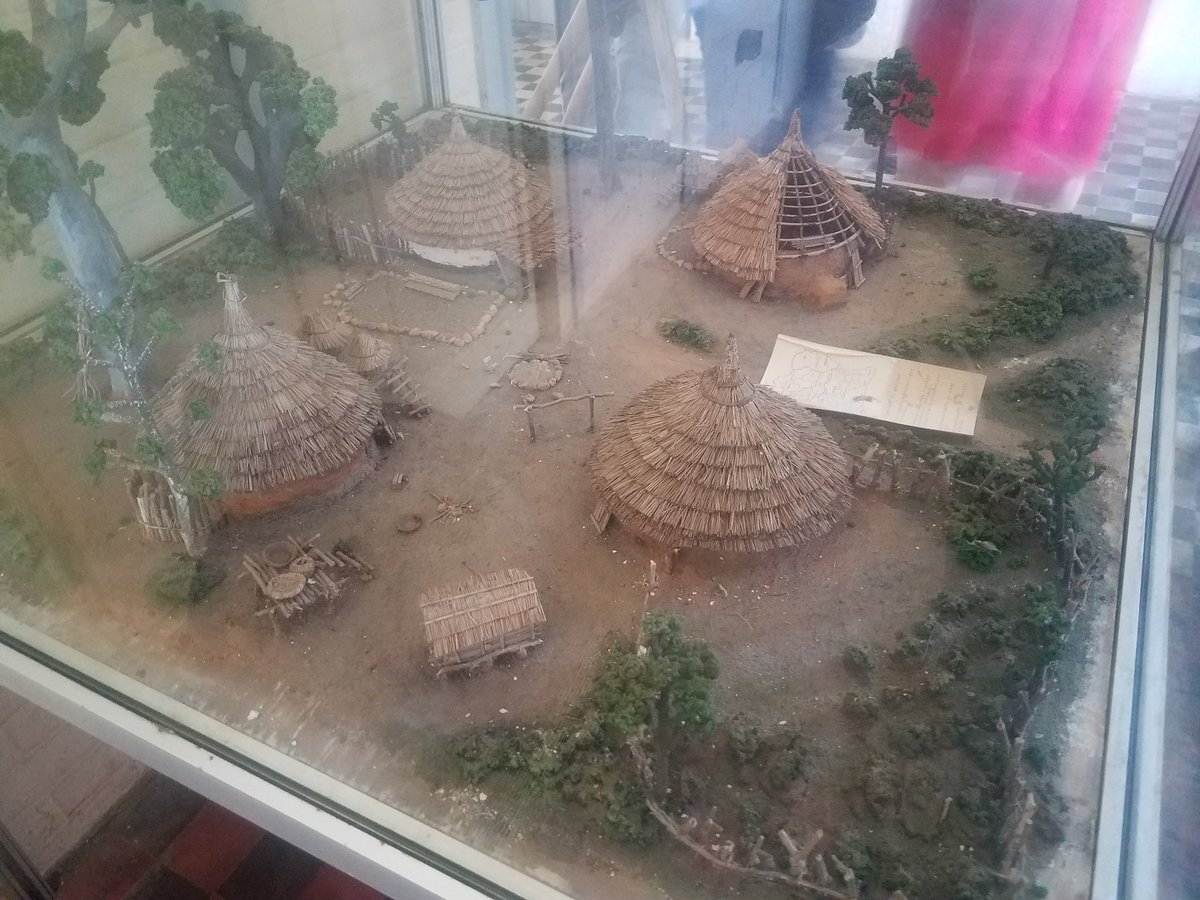 culturiche's tweet photo. L'architecture rurale et d'époque en #CIV, exposée au Musée du Costumes et de l'habitat. #Ataf17 #AiCI https://t.co/cD6SJdrsn6
