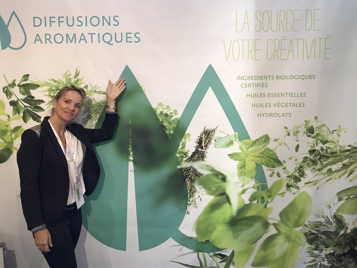 SLangasque's tweet photo. @DifAromat #@Natexpo !!
Venez découvrir nos huiles essentielles au B63 https://t.co/icfvDTX9K4