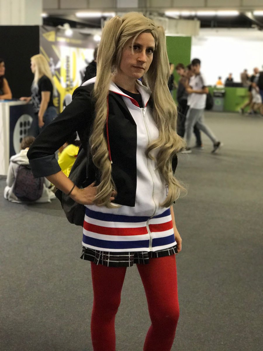 Selphy Vas Normandy tweet media