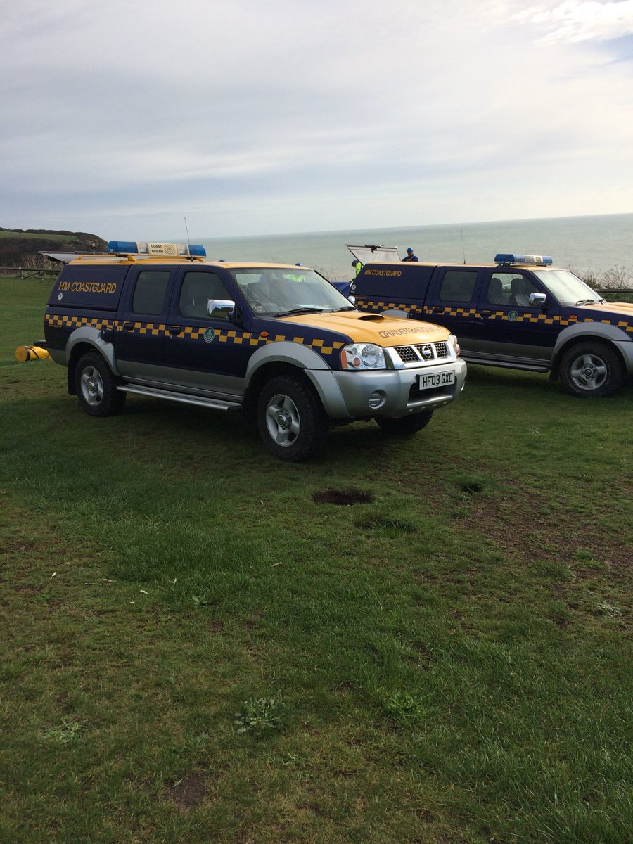 crew8hastings's tweet photo. Watching @Hastings_CRT  exercise on the west hill cliffs this morning. https://t.co/5juiLVrEhs