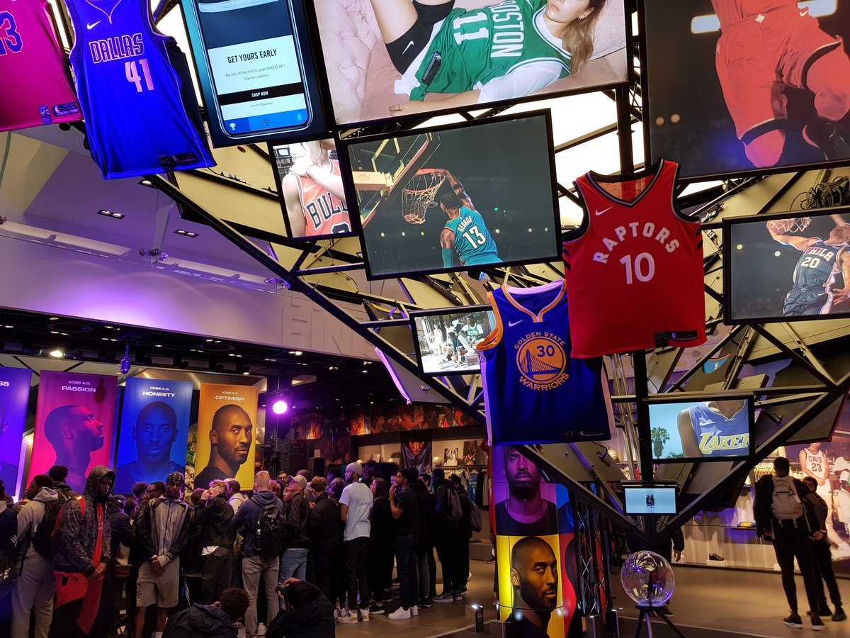 niketown online