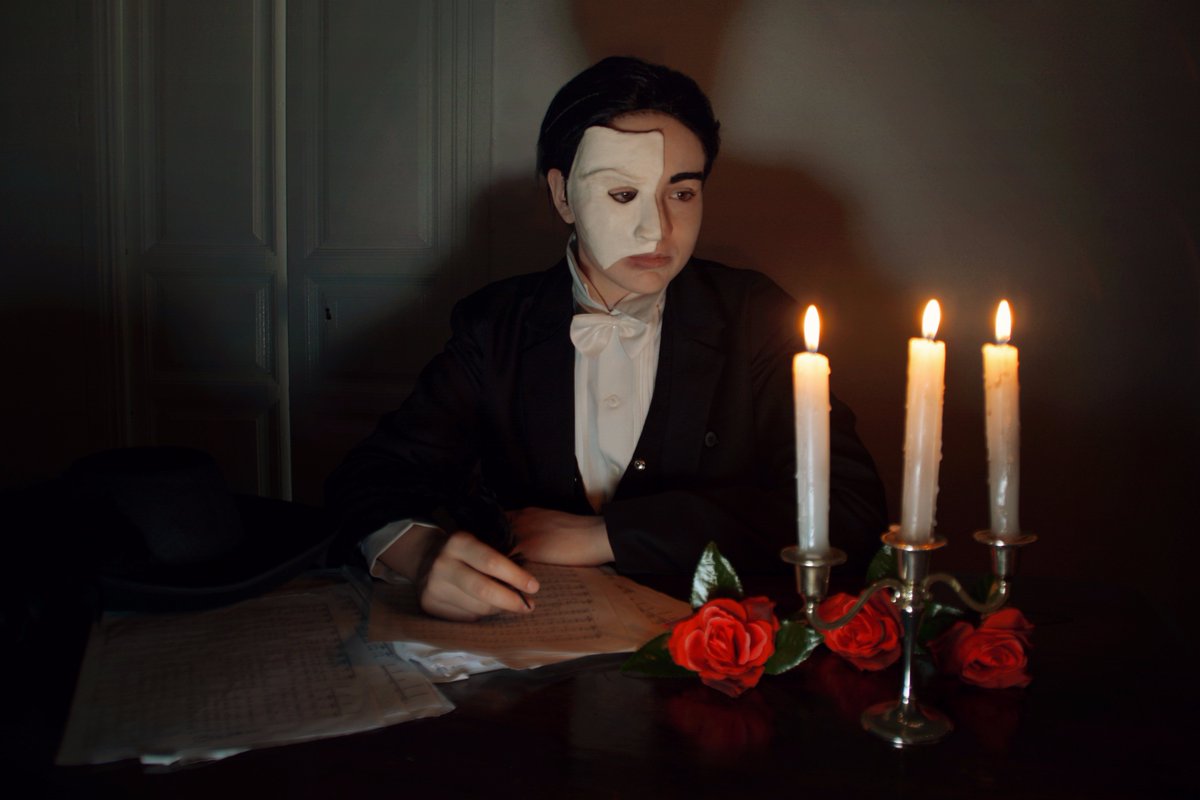 Día 22: Phantom

Ji is dere, de fantom of di opera

Christine: @Mashi_Thana 
Fotos de <a href="/manneligstudio/">Mannelig Studio</a>