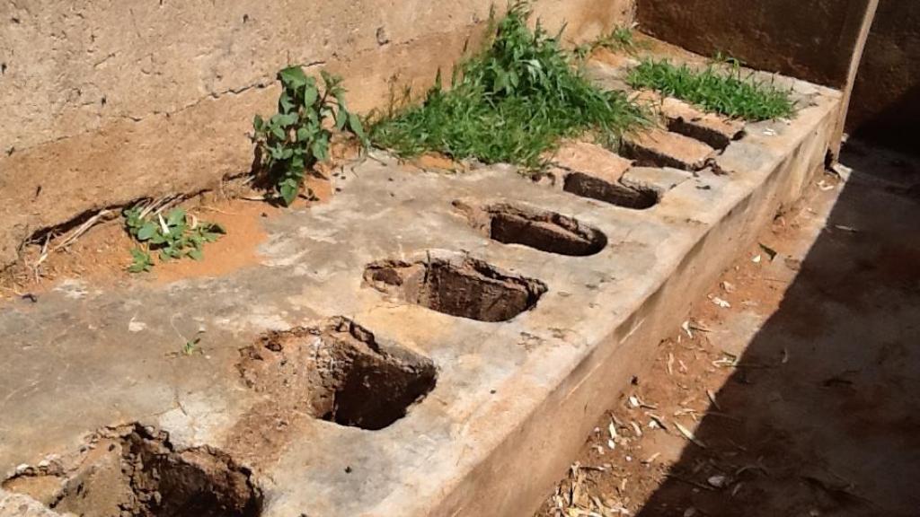 EndWaterPoverty's tweet photo. #DidYouKnow that today, more people have mobile phones than have access to a #safe #toilet?

📷 @TheObserver https://t.co/dAZF25SjHN