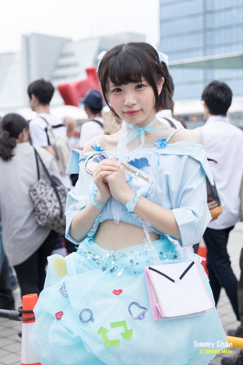 imtommychan's tweet photo. C92 コミケ2日目

西ひより @hiyori_kirafore

#C92 #C92COS #C92コス #C92コスプレ #C92コミケ2日目 https://t.co/8q0lyvcQLy