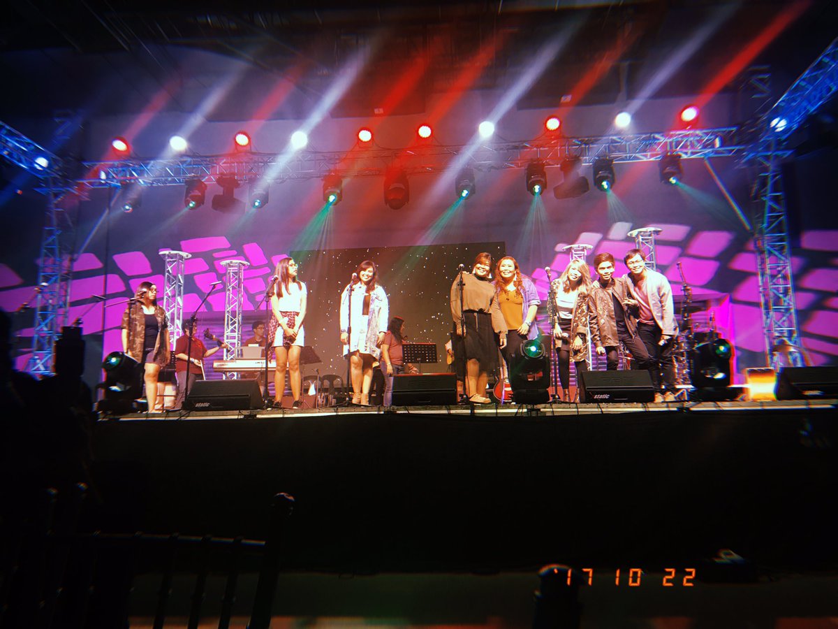 mainedcm's tweet photo. Thank you very much, AldubNation! Salamat sa suporta at pagmamahal na walang sawa niyong binibigay! ❤ #ADNFestival2017 https://t.co/ZBmfapLxg6