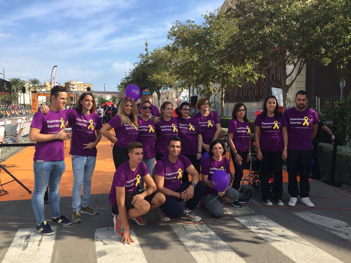 pablero55's tweet photo. Un abrazo a la BATU-AMPA. Finalmente la hemos #liadoparda Gracias a cada #finisher y gracias a #MedioMaratonVLC #MediaMaratonValencia https://t.co/PQTIYqt5lo