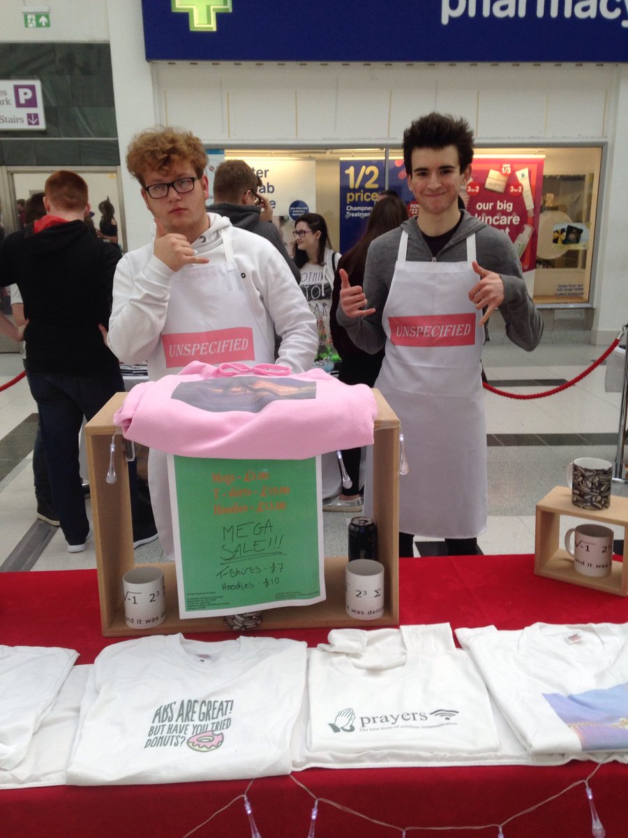 LHSTechnologies's tweet photo. Waiting patiently for their first customer. @LarbertHigh https://t.co/CQgTgE4Lby